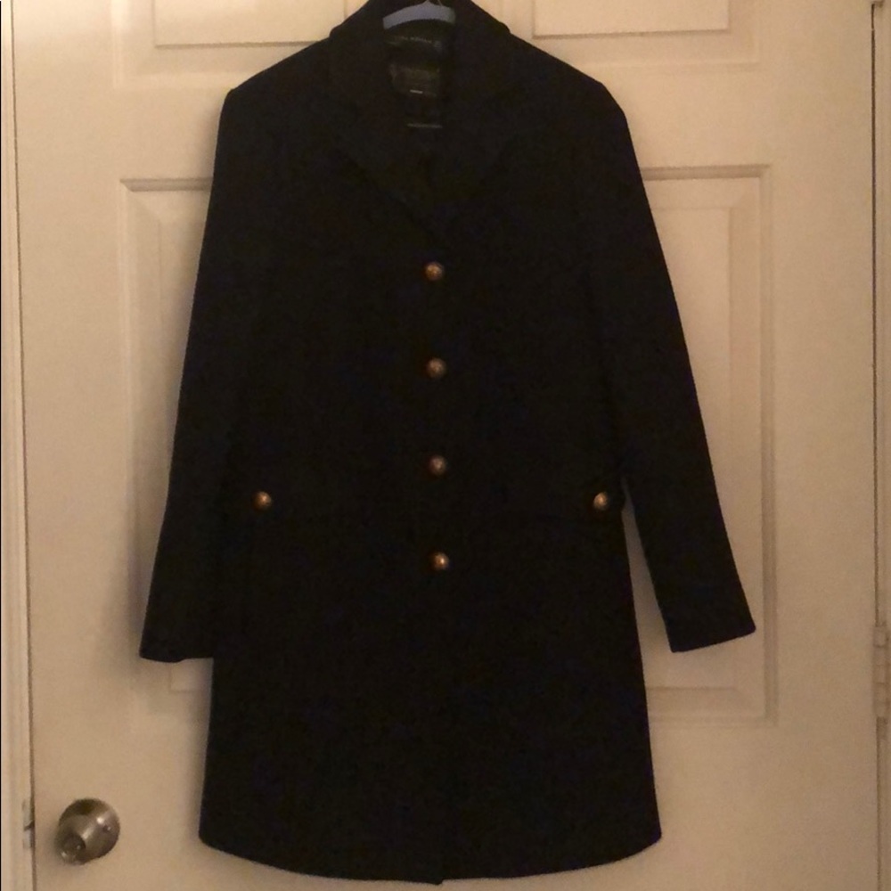 Buttoned Coat - Picture 2 of 5